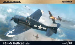 Eduard 1/48 US Navy Grumman F6F-5 Hellcat Late ProfiPack 8229