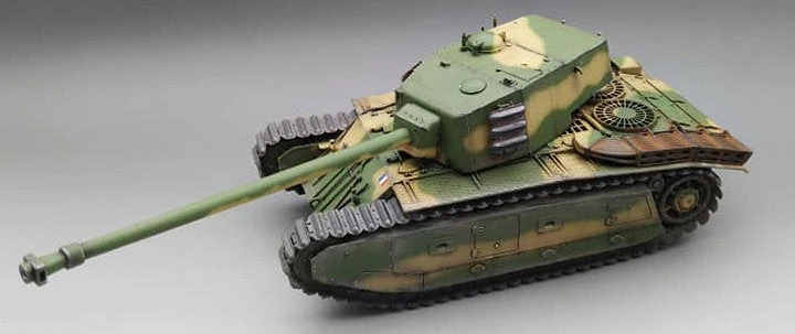 Amusing Hobby 1/35 French ARL-44 Heavy Tank 35A025 - Image 2