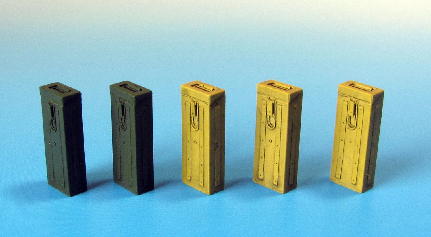 Eureka XXL 1/35 German Metal Ammo Boxes For 7.5 Cm Kw.K.37/Stu.K.37 L/24 E-004 - Image 3