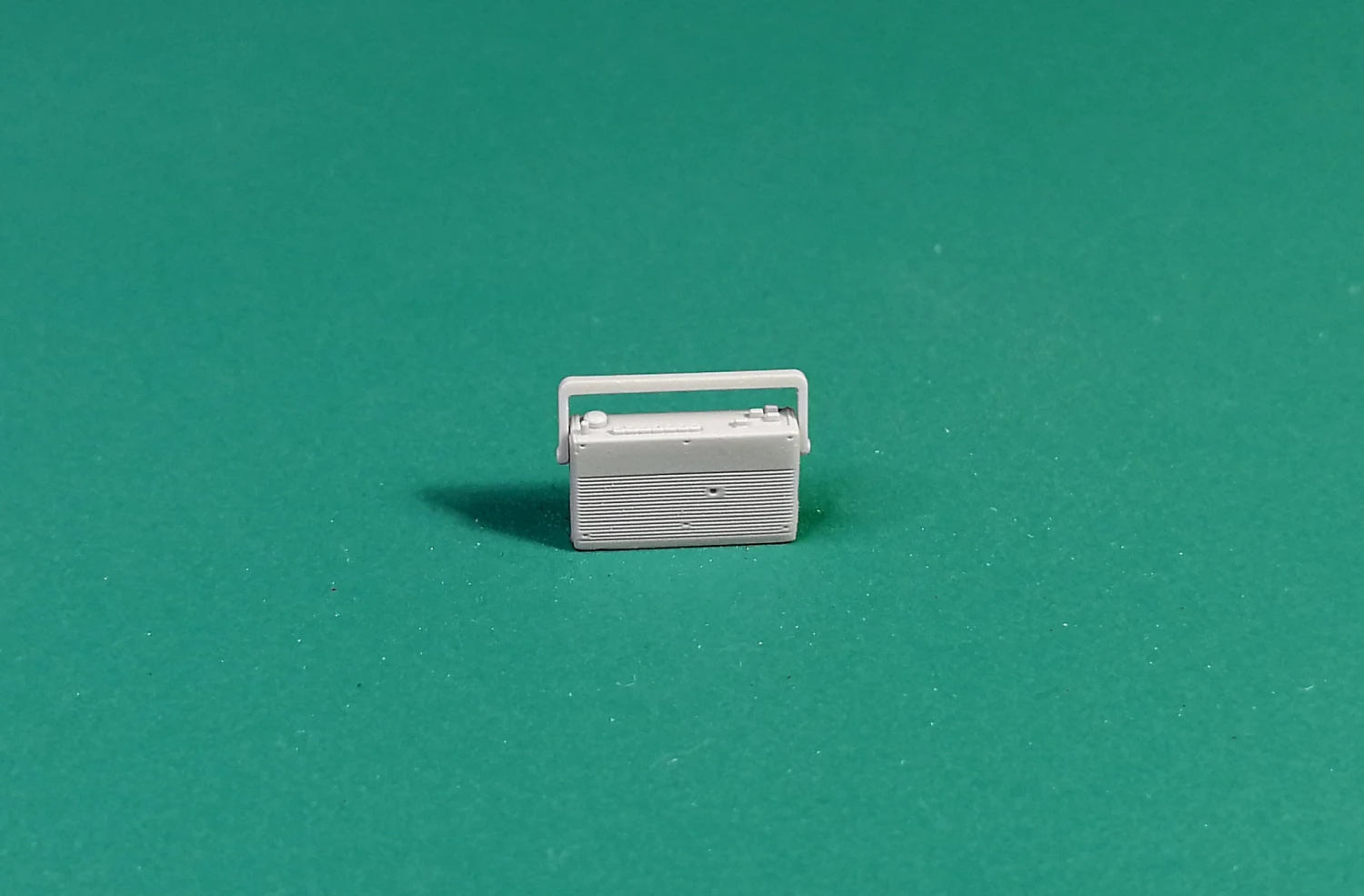 Eureka XXL 1/35 Portable Radio Casette Player E-057 - Image 6