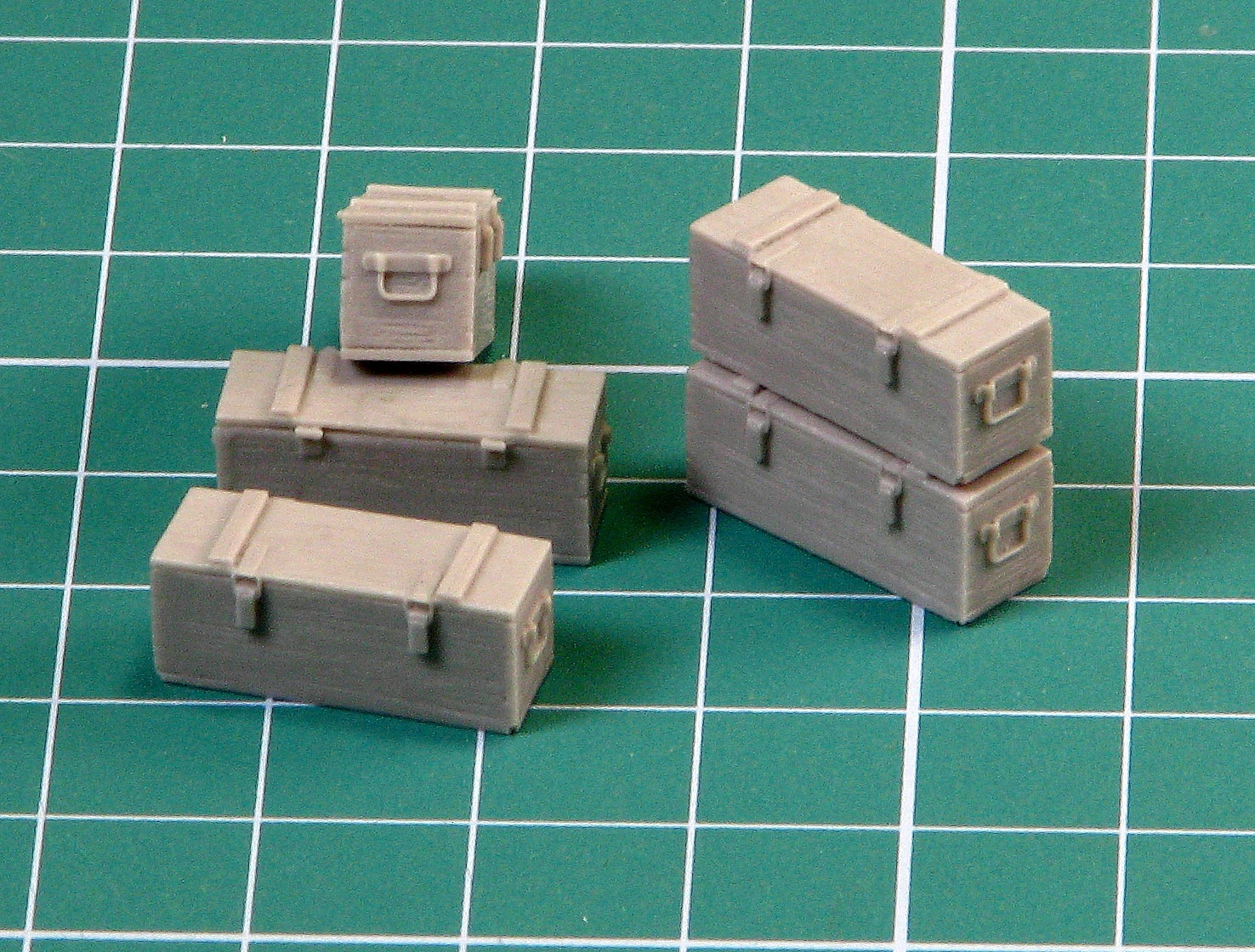 Eureka XXL 1/35 German Wooden Ammo Boxes For 5 Cm Kw.K.39 E-014 - Image 3