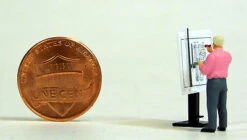 Preiser 1/87 HO At The Drawing Board Figure 28153