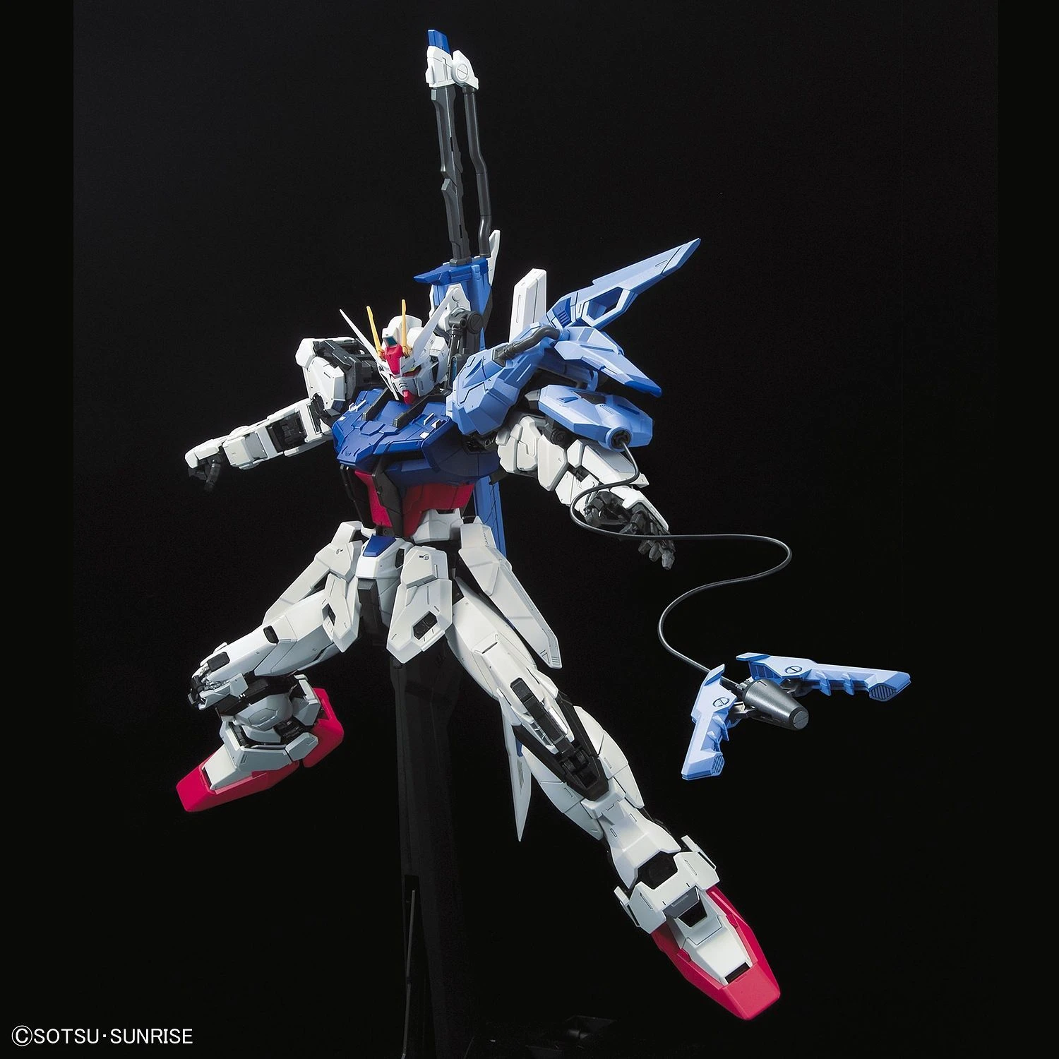 Bandai 1/60 PG Perfect Grade GAT-X105+AQM/E-YM1 Perfect Strike Gundam 5059011 - Image 8