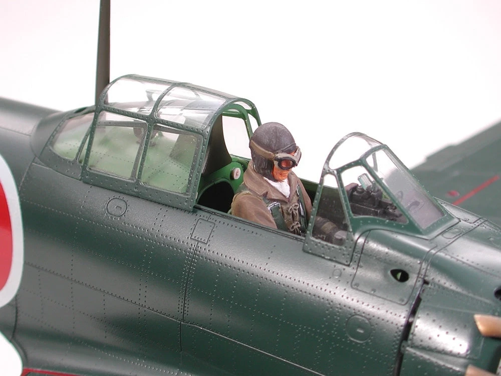Tamiya 1/32 Japanese Mitsubishi A6M5 Zero Fighter Model 52 (Zeke) 60318 - Image 4