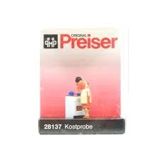 Preiser 1/87 HO Tasting The Dinner 28137