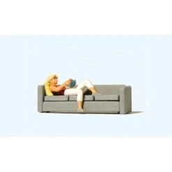 Preiser 1/87 HO "Woman Reading On Sofa" 28179