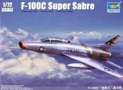 Trumpeter 1/72 US F-100C Super Saber Fighter 01648