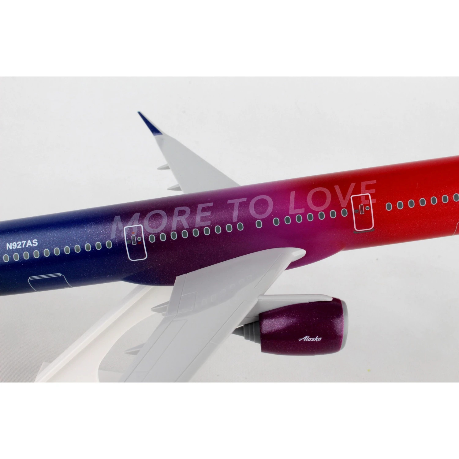 Skymarks 1/150 Alaska Air More To Love Airbus A321neo Plastic Replica SKR977 - Image 3